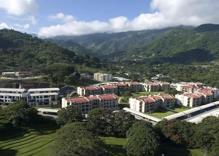 Cr Mariposa Rentals Comfortable Penthouse, Ac, Pool, Gym, Tennis