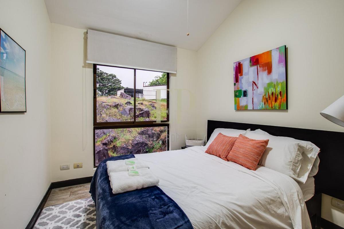Apartment Cr Mariposa Comfortable Penthouse, Ac, Pool, Gym, Tennis *